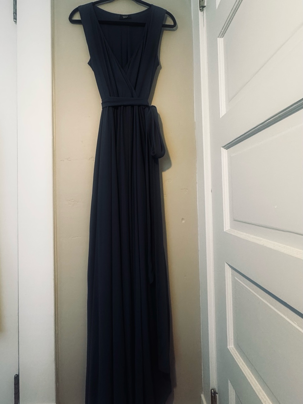 Vici Sleeveless V-Neck Maxi Dress - Navy Blue